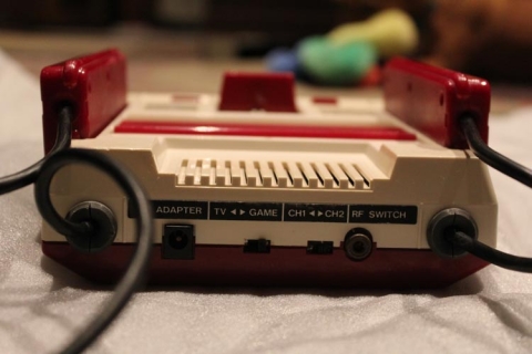Famicom unboxing - rear view